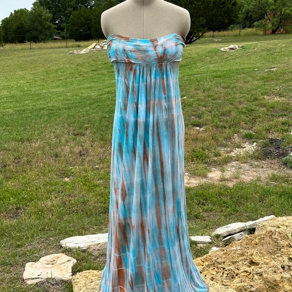 Strapless Maxi Tie Dye Dress - Picture 4 of 10